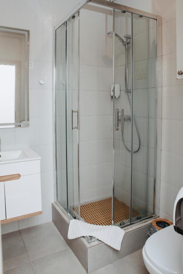 Verslo Klase-Easy To Stay Паневежис Экстерьер фото