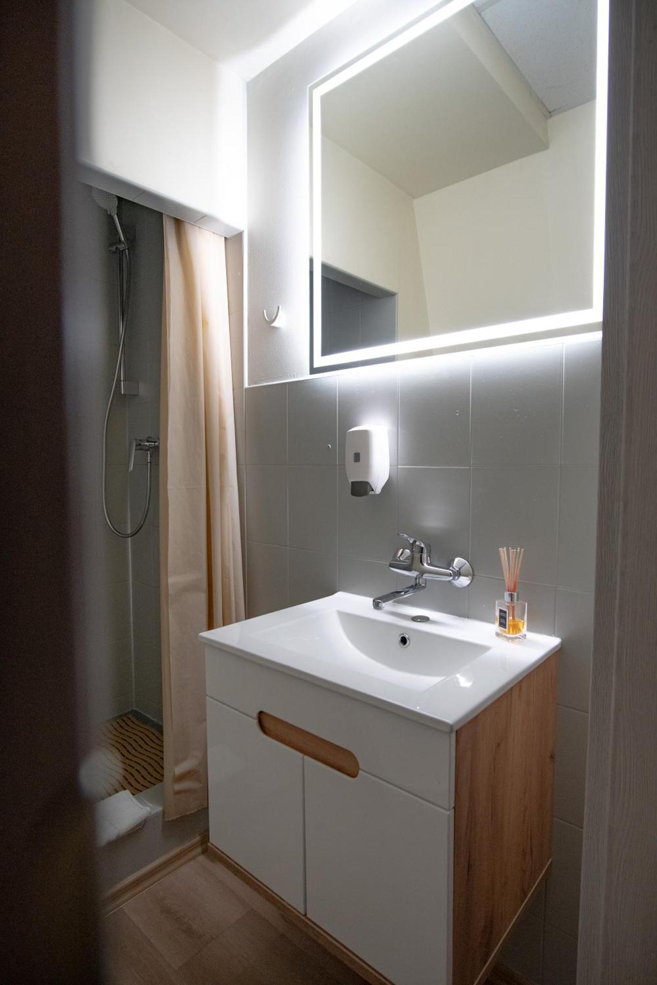 Verslo Klase-Easy To Stay Паневежис Экстерьер фото